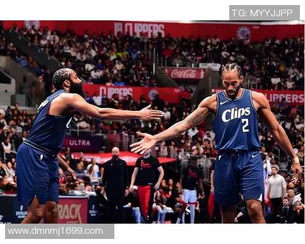 快船与马刺精彩对决视频回放全程回顾与精彩瞬间分析