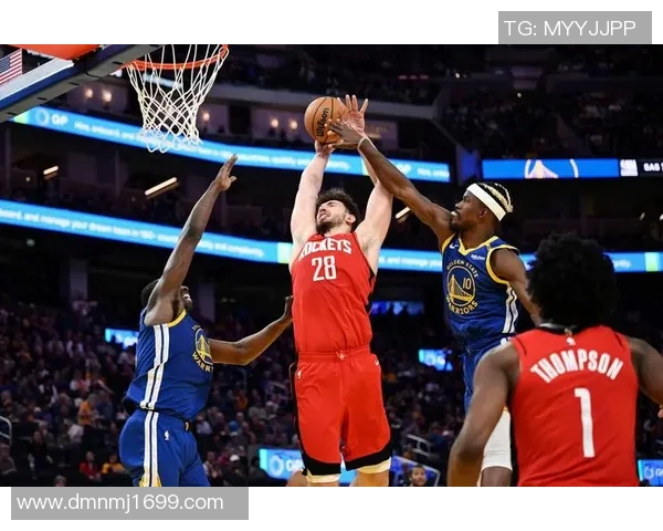 火箭队与勇士队精彩对决回顾10月18日比赛录像全程回放