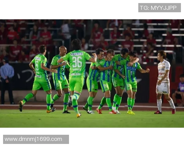 琉球FC迎战雷法山口全力争胜展现球队实力与韧性