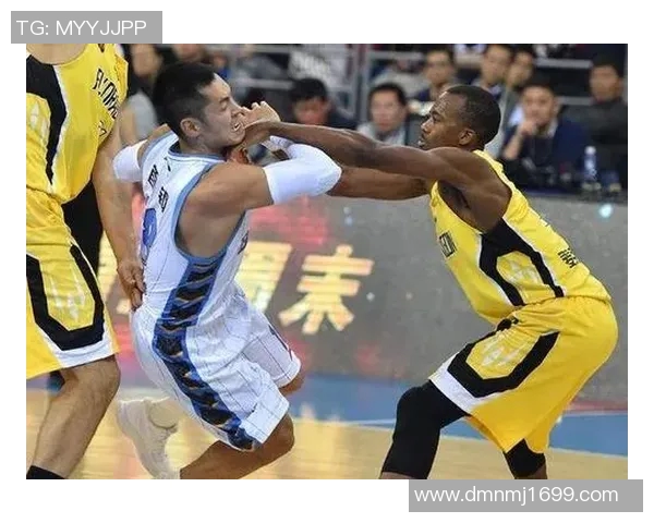 北京首钢与快船精彩对决全场录像回放及精彩瞬间分析