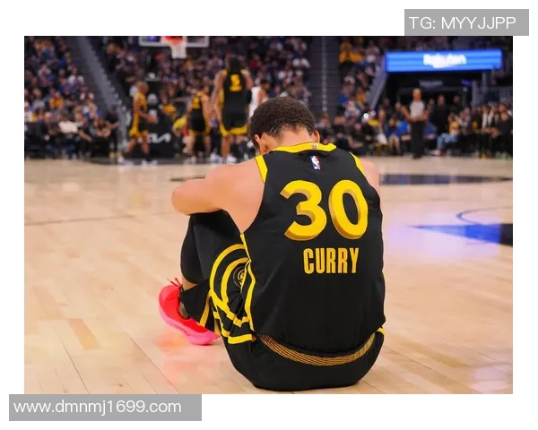 勇士与雄鹿热身赛库里状态回暖展现领袖风范引发球迷热议