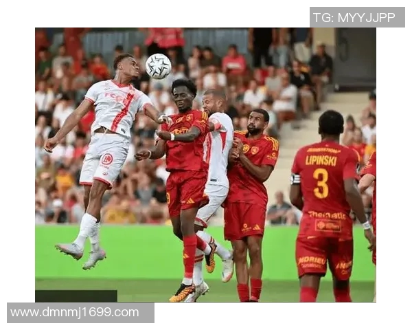 卡昂主场迎战格勒诺布尔争夺法乙联赛关键三分之战